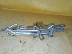 Домкрат на Nissan X-Trail NT30 Фото 2