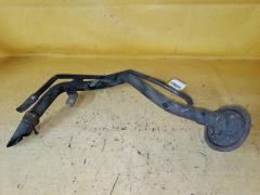 Заливная горловина топливного бака на Nissan Cube ANZ10 CGA3DE