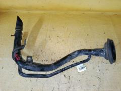 Заливная горловина топливного бака на Nissan Cube ANZ10 CGA3DE Фото 2