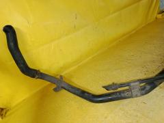 Заливная горловина топливного бака 77201-28240, 77201-28290 на Toyota Noah AZR65G 1AZ-FSE Фото 3