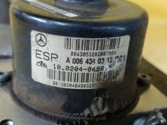 Блок ABS A0365454032 на Mercedes-Benz C-Class Station Wagon S203.246 271.946 Фото 3