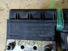 Блок ABS 44510-44110, 89541-44130 на Toyota Ipsum ACM21W 2AZ-FE Фото 2