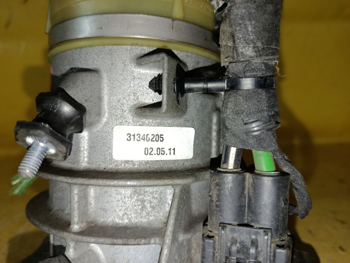 Насос гидроусилителя 31340205 на Volvo S60 FS B4164T Фото 2