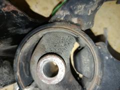 Подушка двигателя на Toyota Ipsum ACM21W 2AZ-FE Фото 4