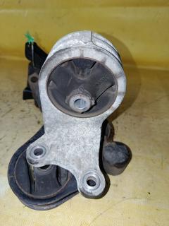 Подушка двигателя на Mitsubishi Grandis NA4W 4G69 Фото 5