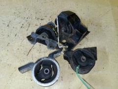 Подушка двигателя на Nissan Wingroad WFY11 QG15DE