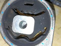 Подушка двигателя на Nissan Teana TNJ32 QR25DE Фото 5