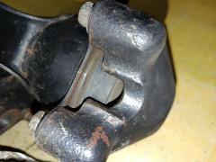 Подушка двигателя на Mitsubishi Grandis NA4W 4G69 Фото 3