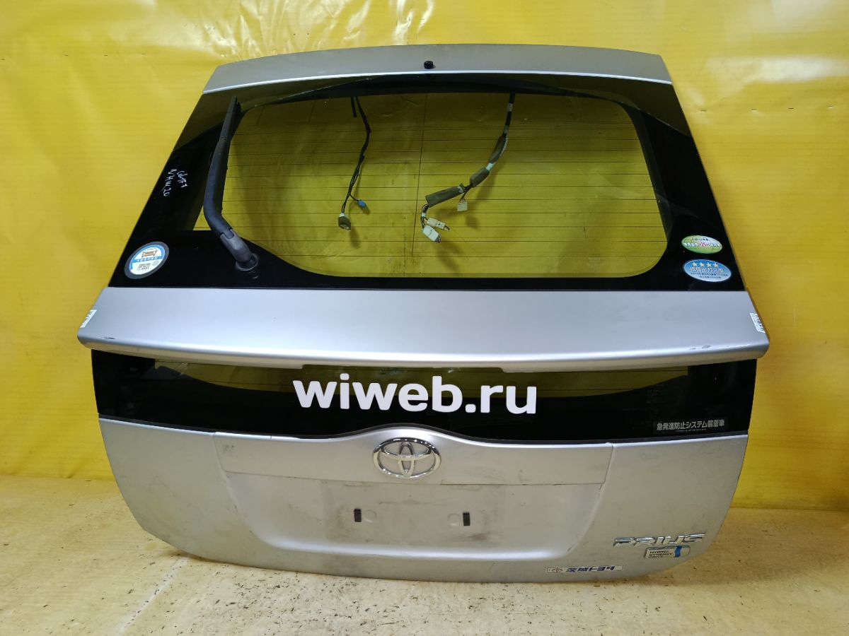 Дверь задняя на Toyota Prius NHW20 Фото 1