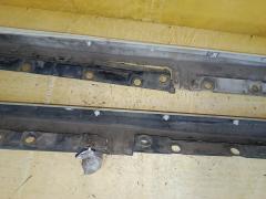 Порог кузова пластиковый ( обвес ) на Toyota Wish ZGE20G Фото 8