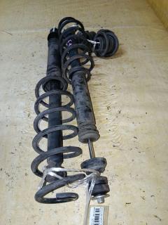 Амортизатор на Honda N-Box JF1 Фото 2