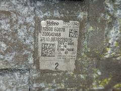 Компрессор кондиционера 92600-ED07B на Nissan Note E11 HR15DE Фото 4