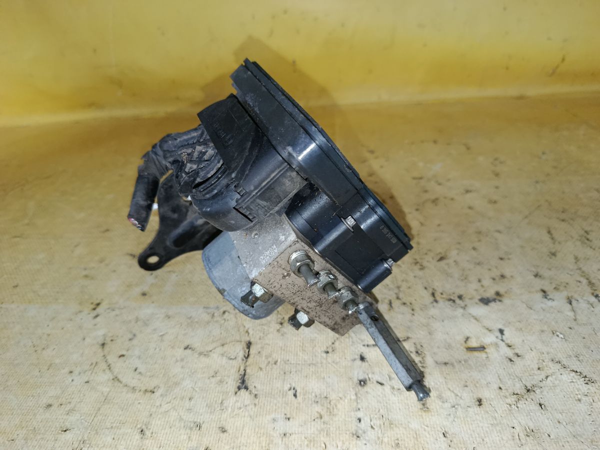 Блок ABS 89540-B2860, 44510-B2A60 на Daihatsu Tanto LA600S KF-VE Фото 3