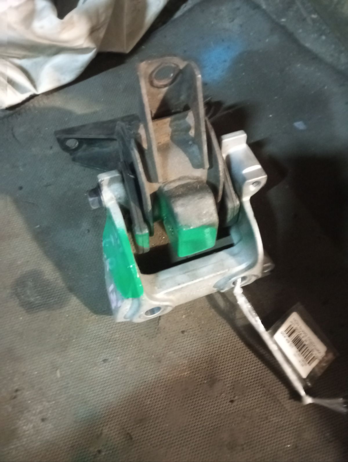 Подушка двигателя на Honda N-Wgn JH1 S07A Фото 4