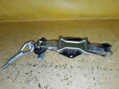 Домкрат на Nissan Note E11 Фото 3