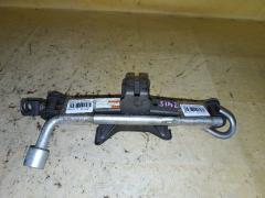 Домкрат на Suzuki Hustler MR41S