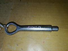 Крюк буксировочный на Toyota Prius ZVW30