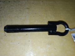 Крюк буксировочный на Toyota Vitz NSP130 51960-0D080  51960-47020
