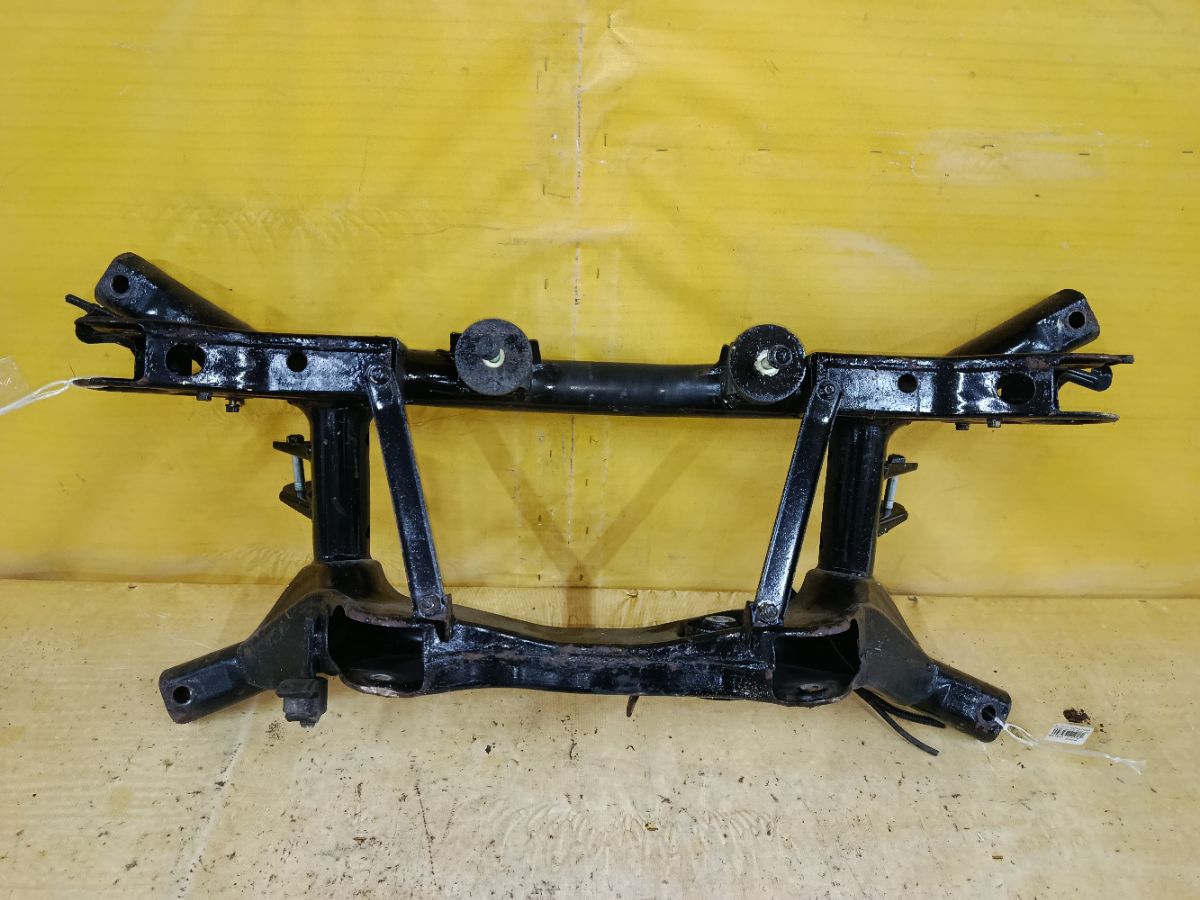 Балка подвески на Mitsubishi Outlander CW5W 4B12 Фото 6