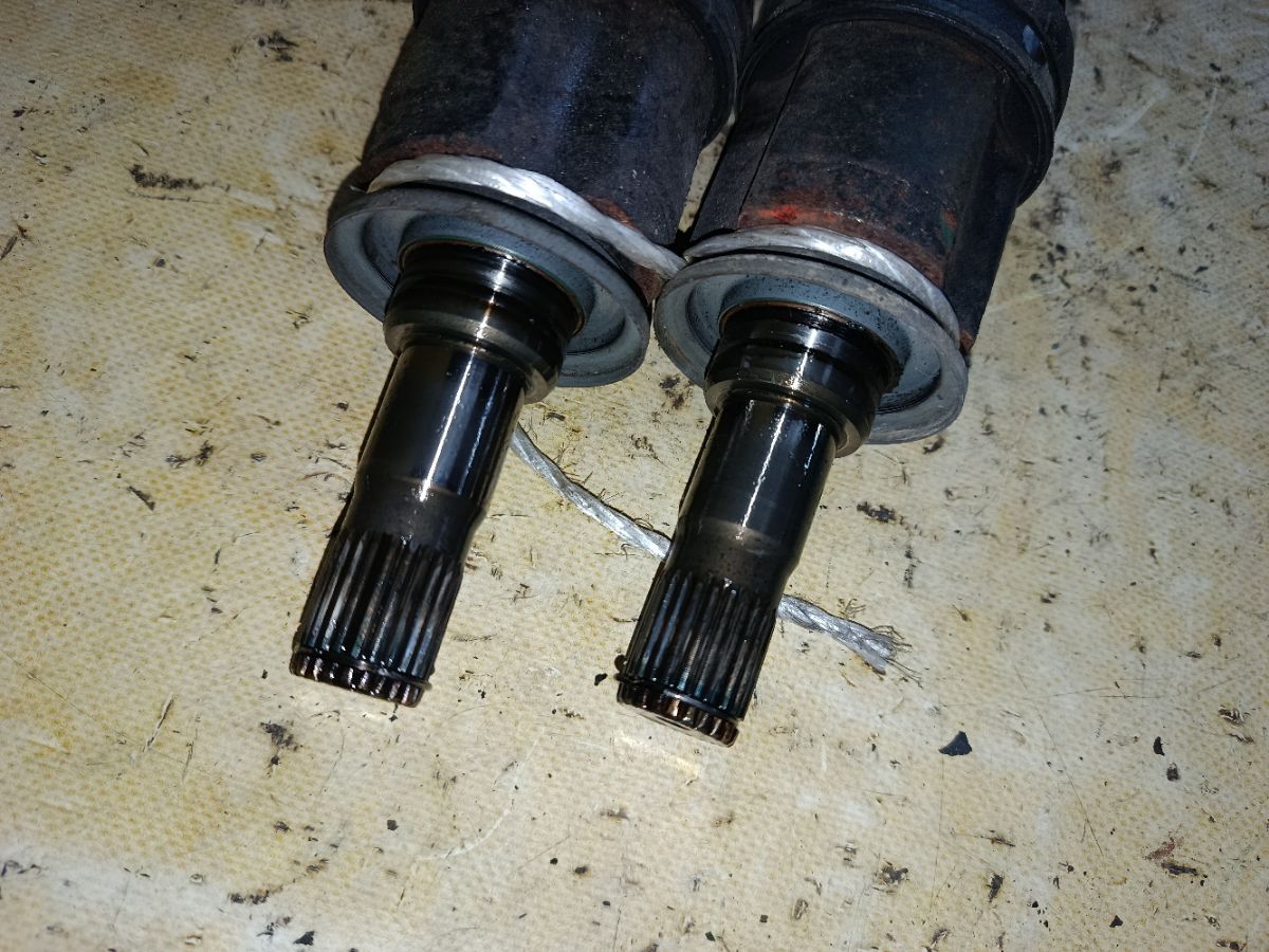 Привод на Mitsubishi Outlander CW5W 4B12 Фото 2