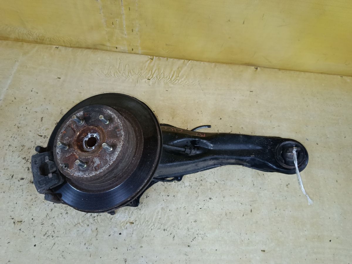 Ступица на Mitsubishi Outlander CW5W 4B12 Фото 4