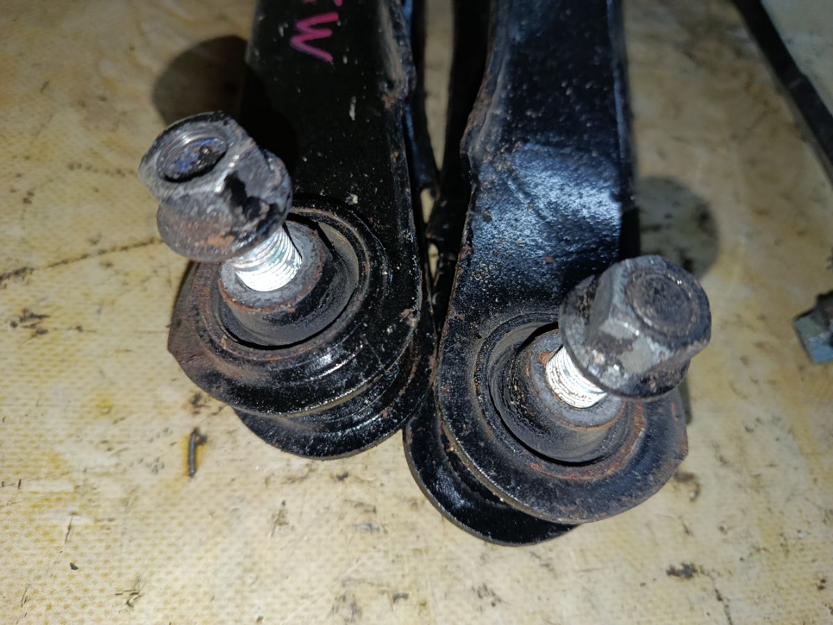 Рычаг на Mitsubishi Outlander CW5W 4B12 Фото 8