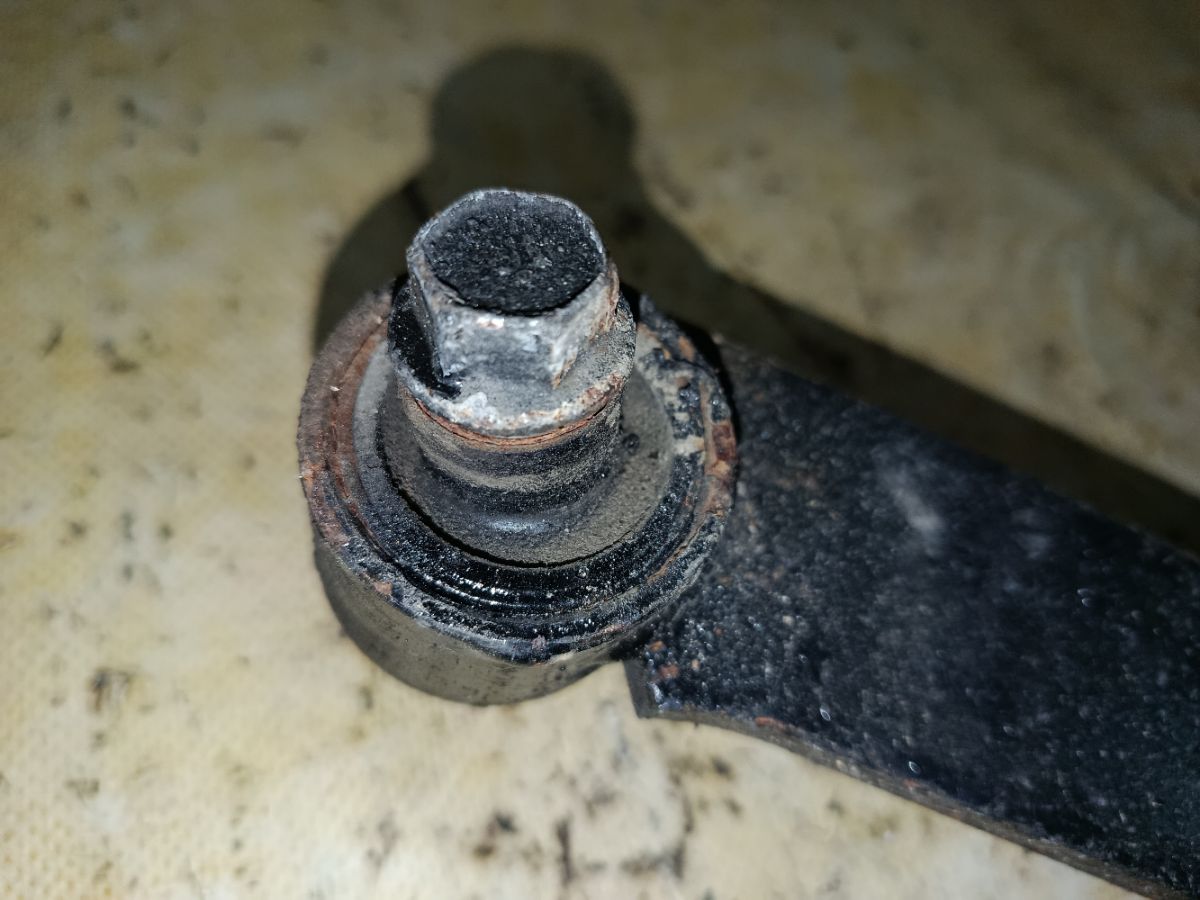 Рычаг на Mitsubishi Outlander CW5W 4B12 Фото 9