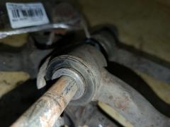 Тяга реактивная на Nissan Bluebird Sylphy QNG10 Фото 3