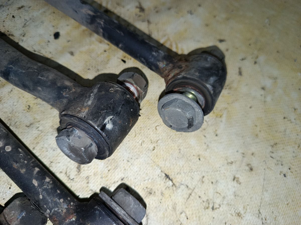 Тяга реактивная на Nissan Bluebird Sylphy QNG10 Фото 6