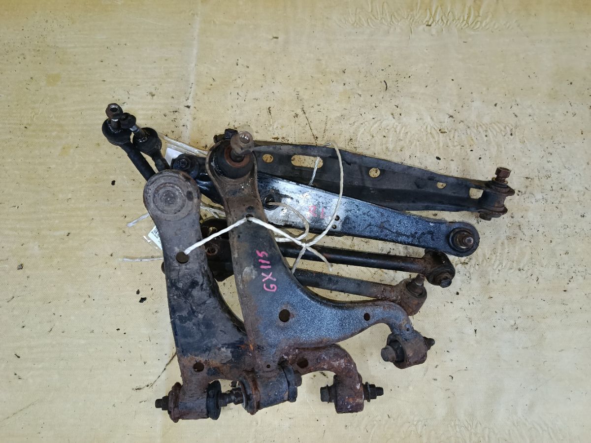 Рычаг на Toyota Verossa GX115 1G-FE Фото 1