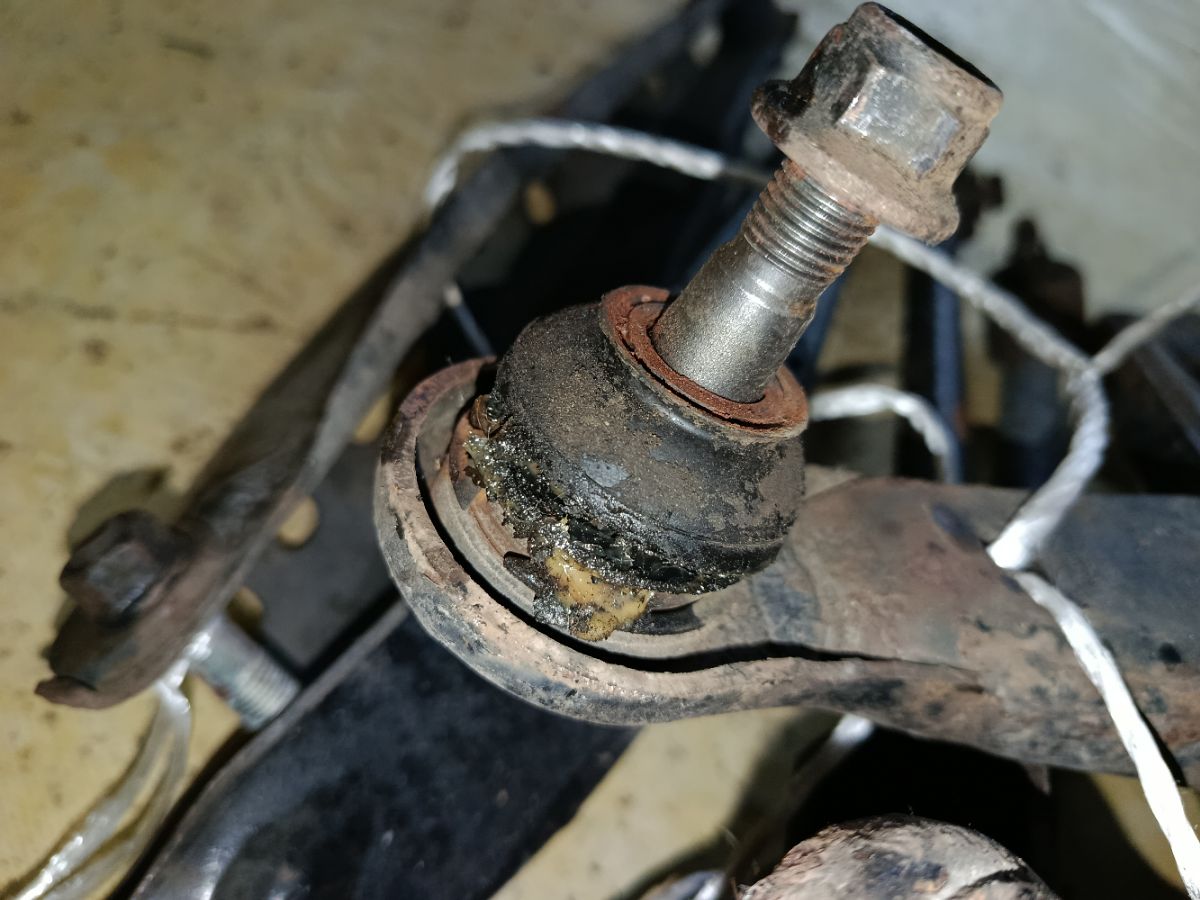 Рычаг на Toyota Verossa GX115 1G-FE Фото 4