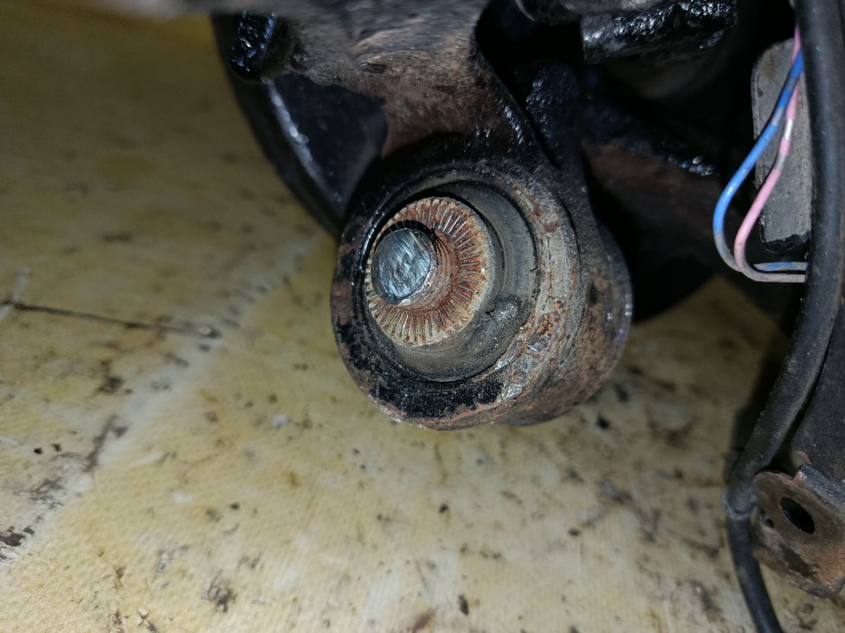 Ступица на Nissan Ad Van VHNY11 QG18DE Фото 4