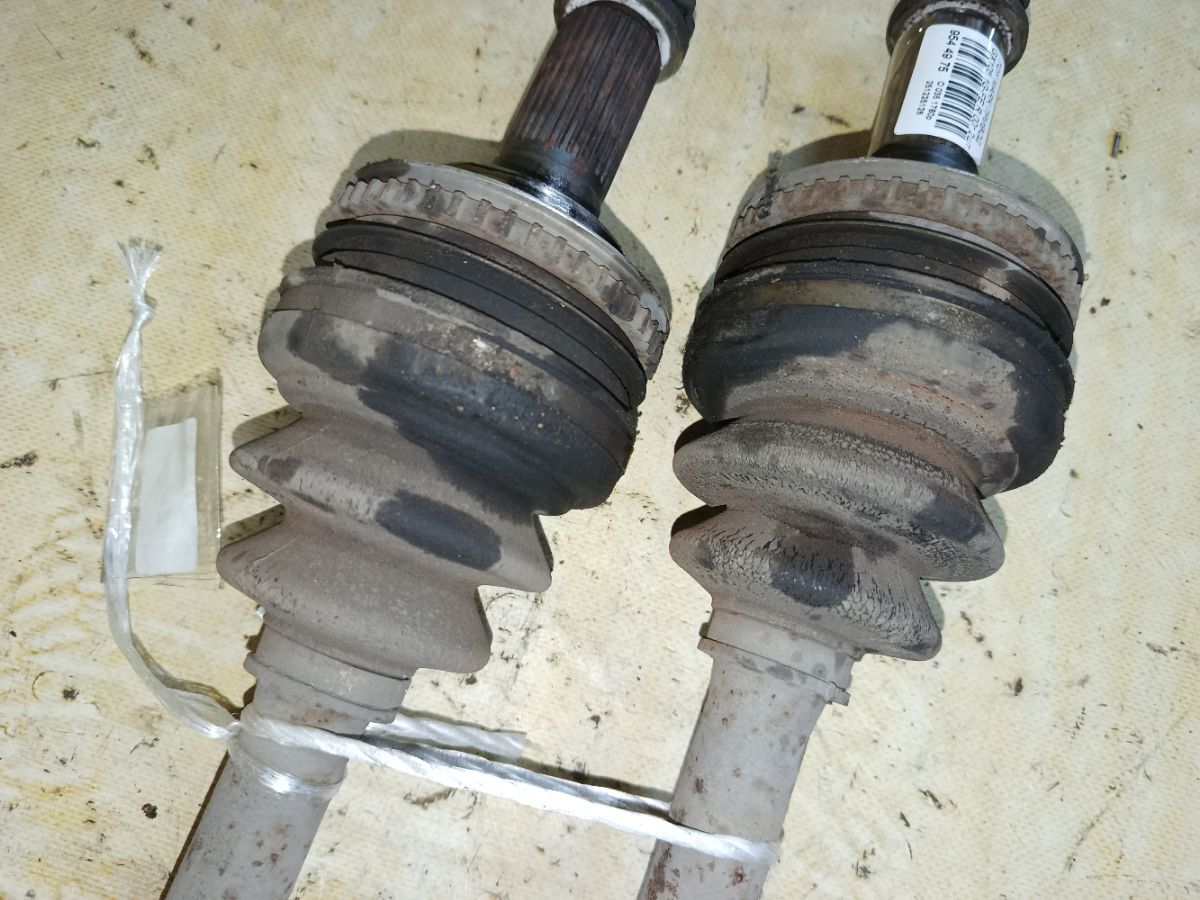 Привод на Toyota Mark Ii GX105 1G-FE Фото 3