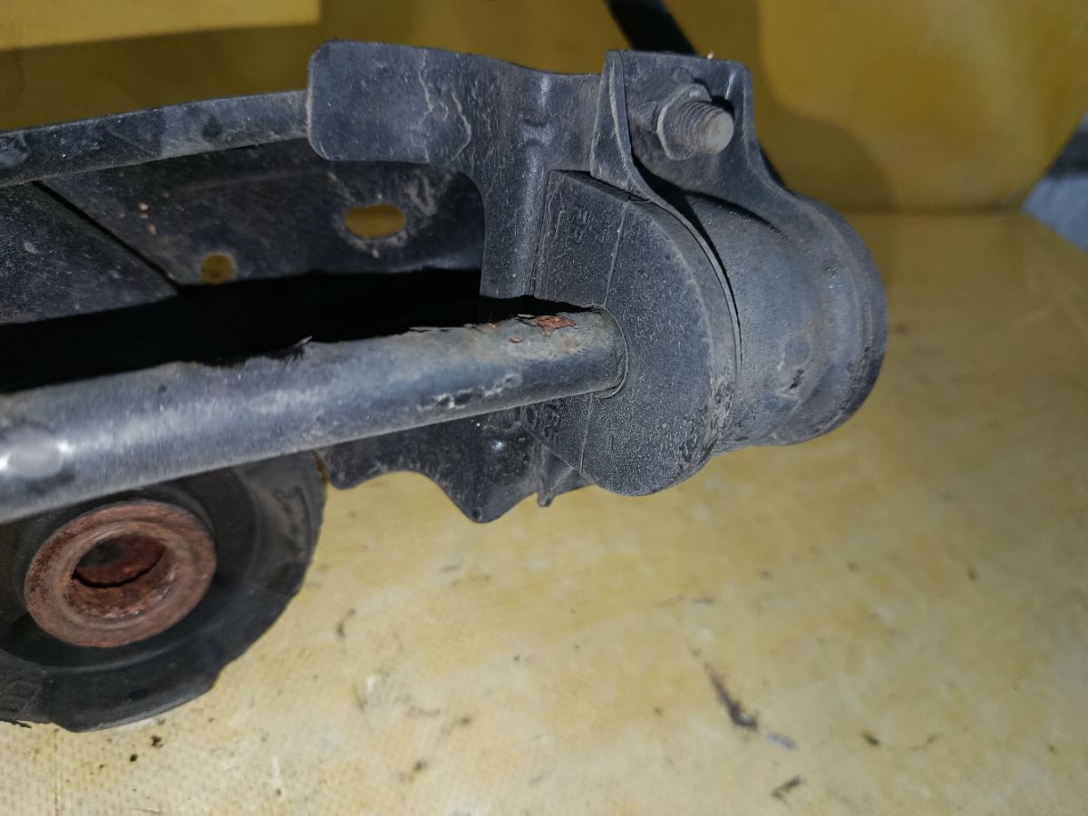 Балка подвески на Honda Accord CU2 K24A Фото 13