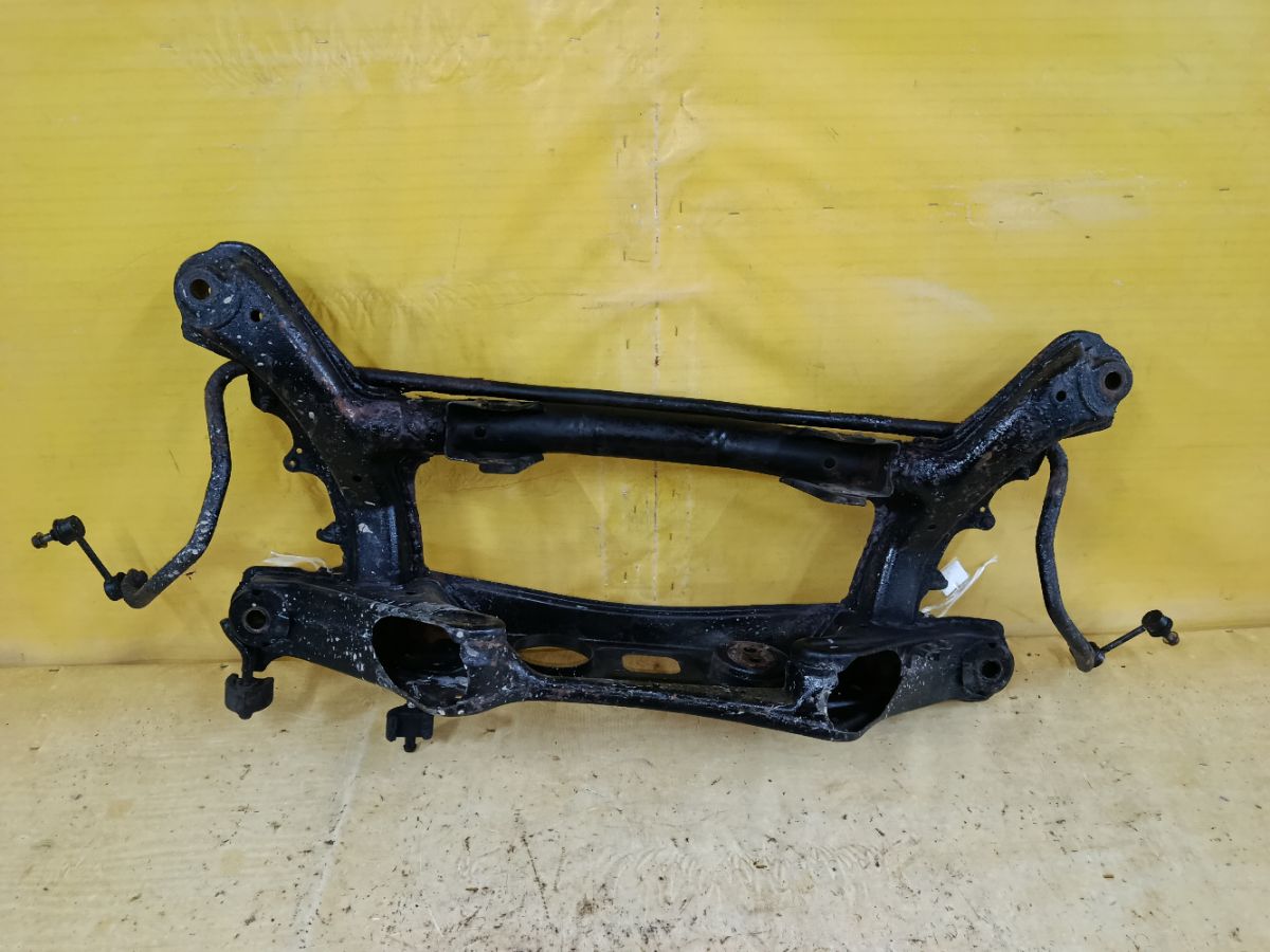 Балка подвески 51206-12100 на Toyota Corolla Fielder NZE144G 1NZ-FE Фото 7