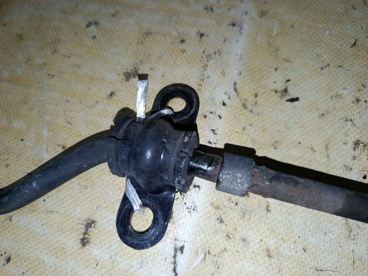 Стабилизатор на Nissan Cube ANZ10 CGA3DE Фото 3