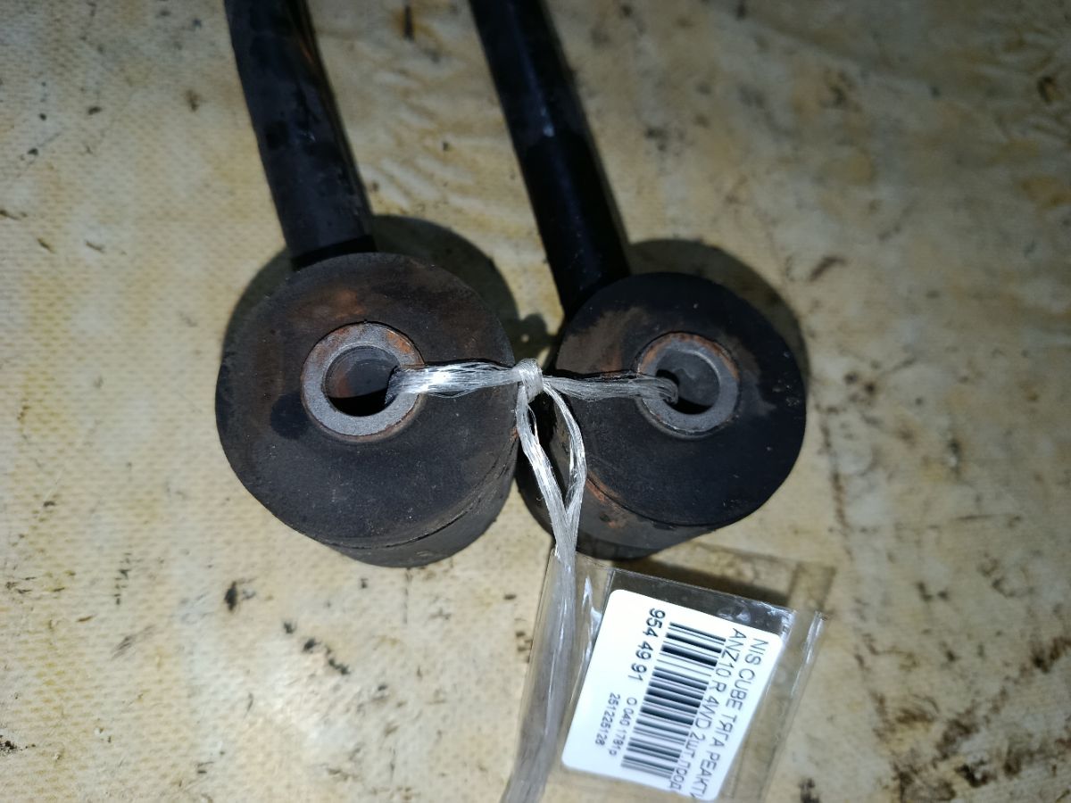 Тяга реактивная на Nissan Cube ANZ10 Фото 2