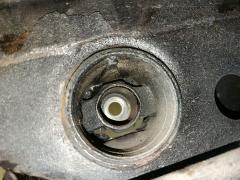 Балка подвески на Nissan X-Trail NT31 MR20DE Фото 5