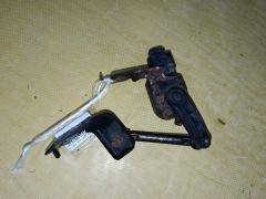 Датчик регулировки наклона фар на Nissan X-Trail NT31 53812-89900, Заднее расположение