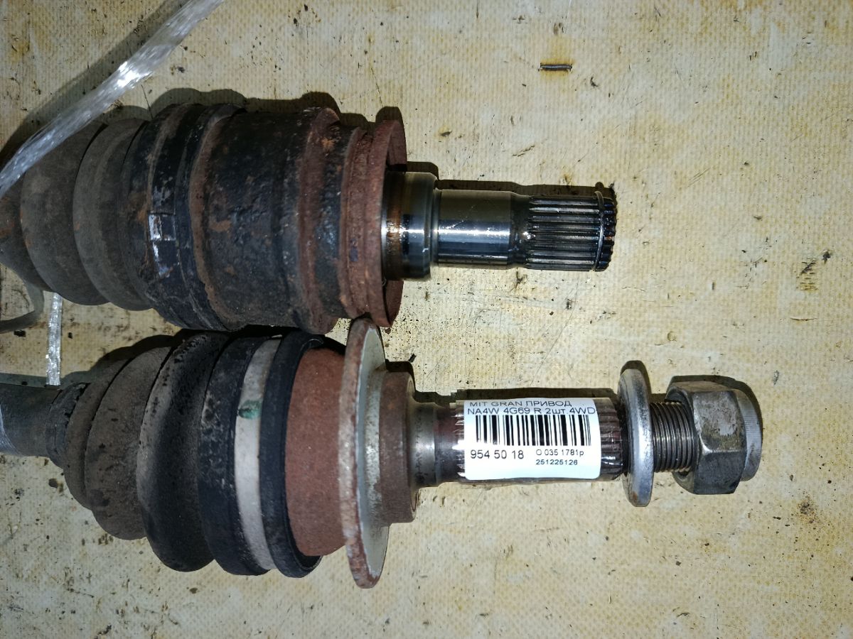 Привод на Mitsubishi Grandis NA4W 4G69 Фото 4