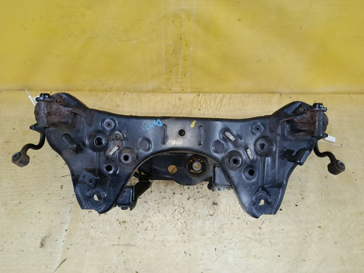 Балка подвески на Nissan X-Trail DNT31 M9R Фото 11