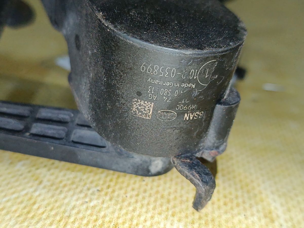 Датчик регулировки наклона фар 53812-89900 на Nissan X-Trail DNT31 Фото 3