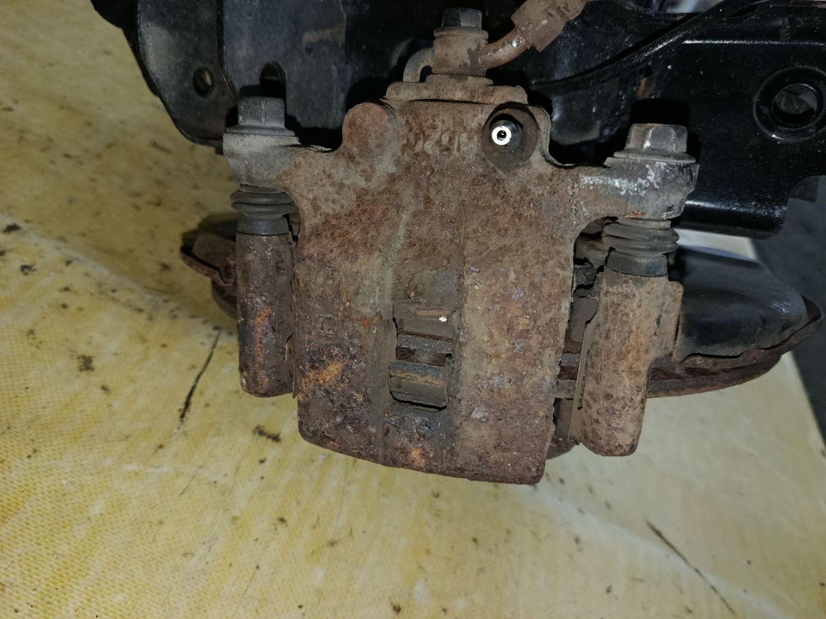 Ступица на Nissan X-Trail DNT31 M9R Фото 5