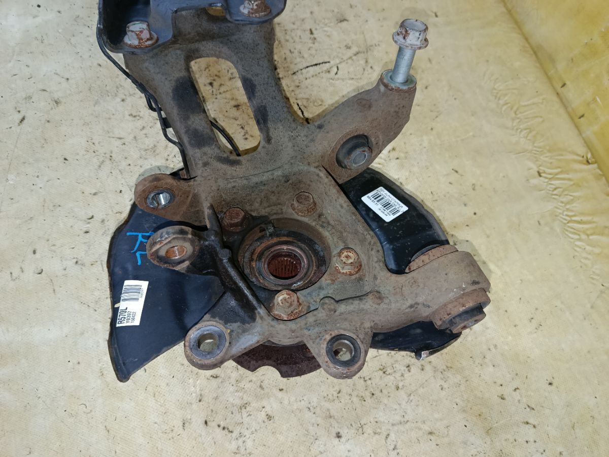 Ступица на Toyota Alphard Hybrid AYH30W 2AR-FXE Фото 2