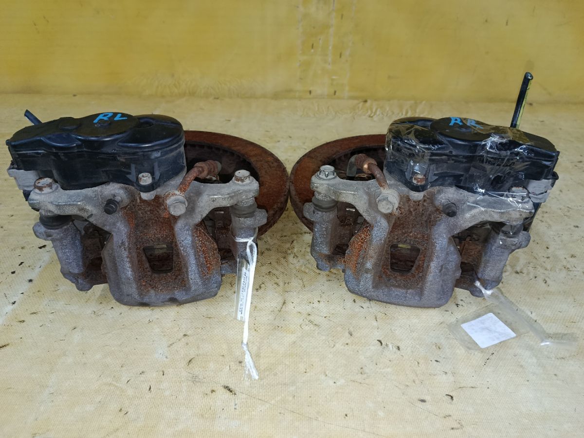 Суппорт на Toyota Alphard Hybrid AYH30W 2AR-FXE Фото 7