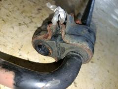 Стабилизатор на Toyota Alphard Hybrid AYH30W 2AR-FXE Фото 3