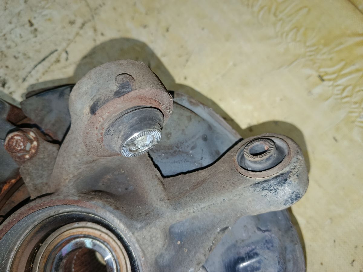 Ступица на Toyota Mark Ii GX110 1G-FE Фото 3