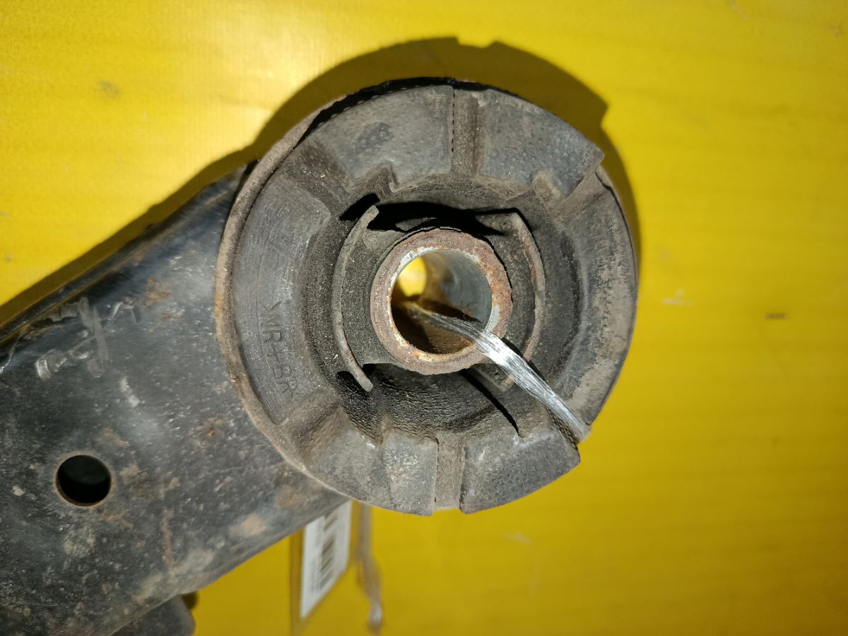 Балка подвески на Nissan Teana J32 VQ25DE Фото 9