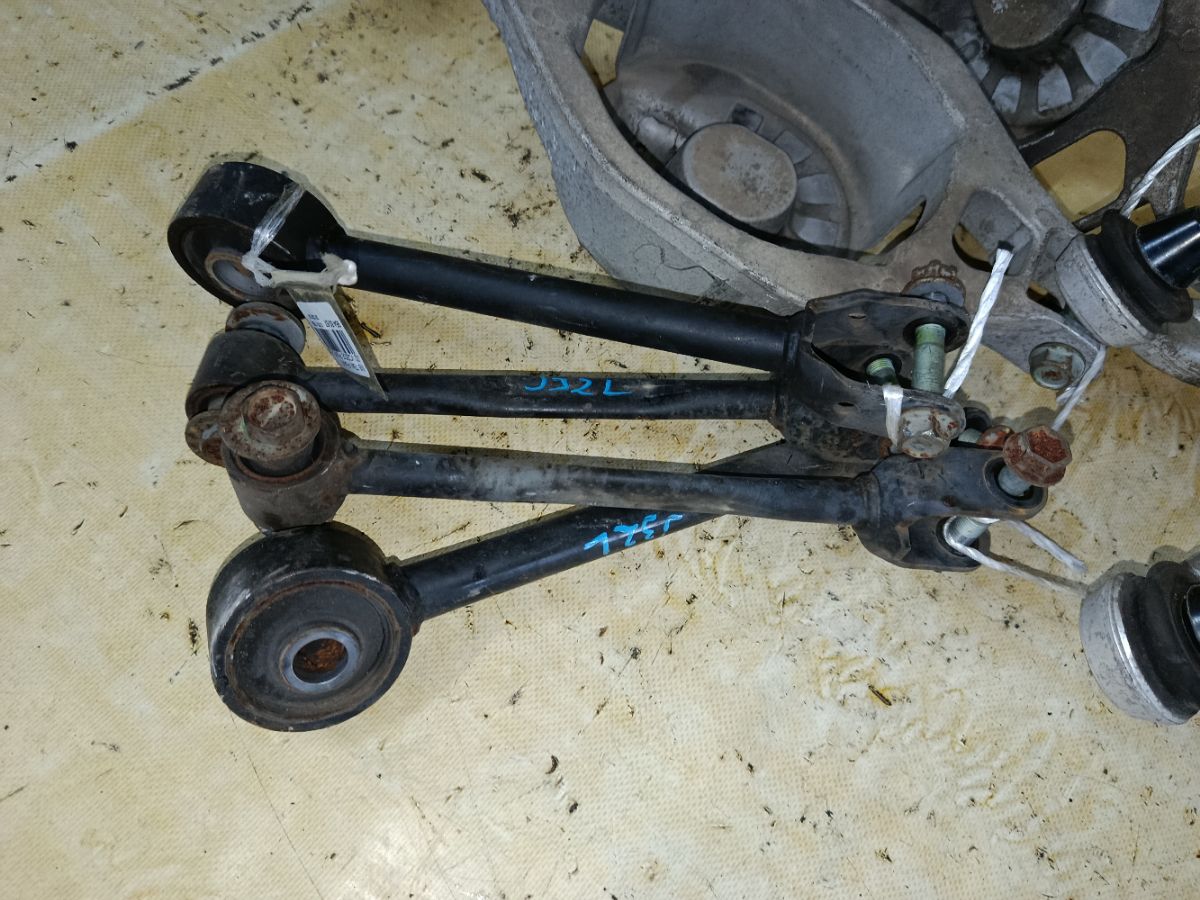 Рычаг на Nissan Teana J32 VQ25DE Фото 2