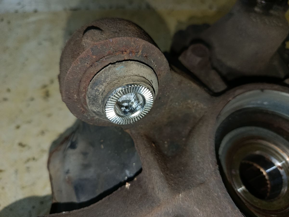 Ступица на Toyota Mark Ii GX110 1G-FE Фото 2